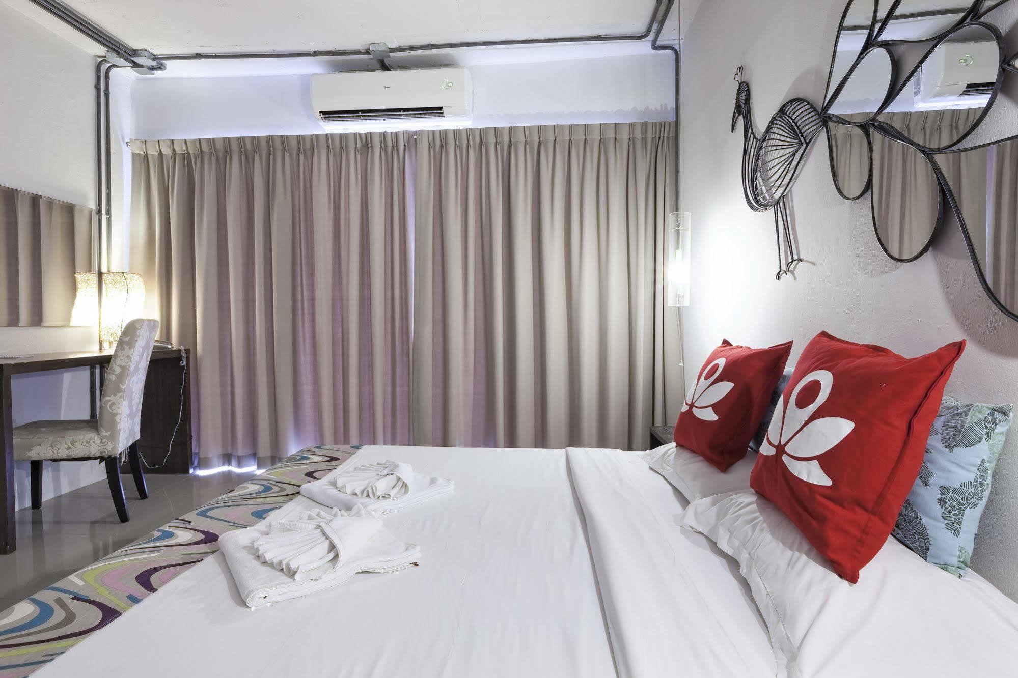Zen Rooms Basic Nanai Phuket Patong Екстериор снимка