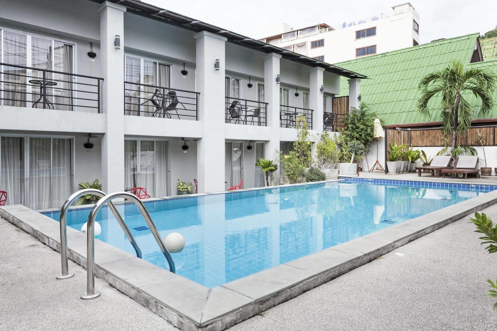 Zen Rooms Basic Nanai Phuket Patong Екстериор снимка
